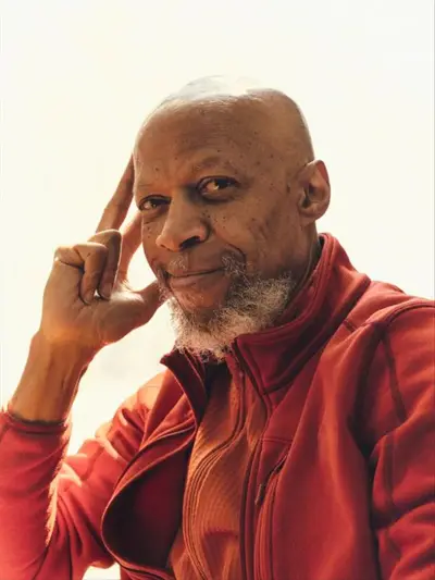 Laraaji - Electronic music DJ from New York