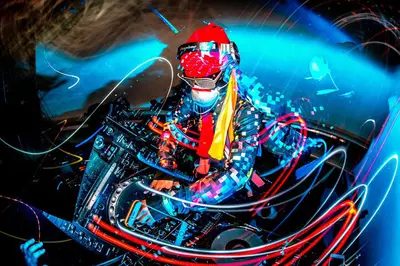 M-Project - Electronic music DJ from Tokyo