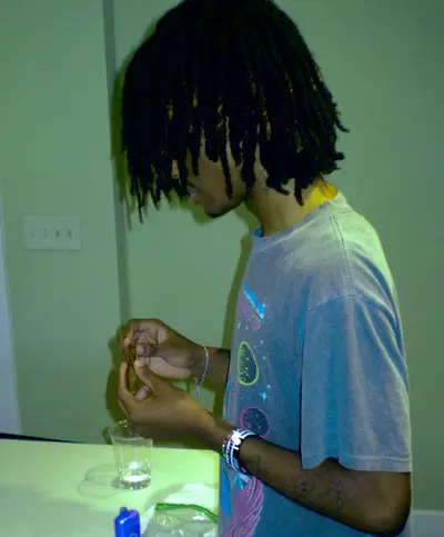 POSER - Electronic music DJ from London