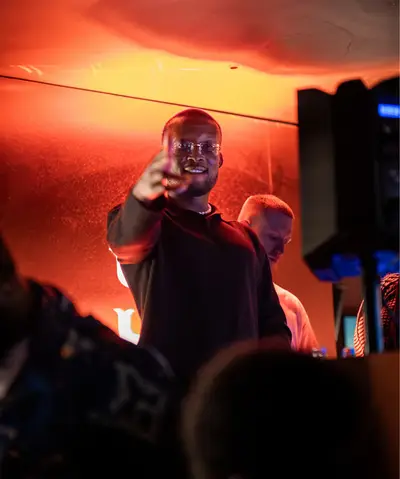 Yemi - Electronic music DJ from Berlin