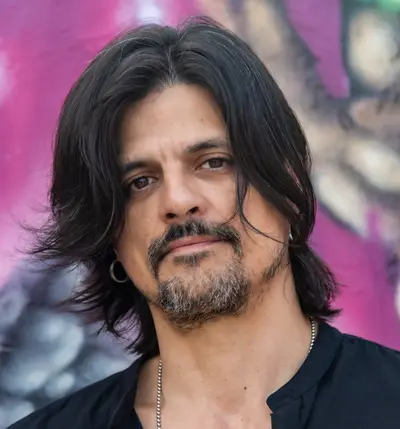 IBÁN MENDOZA - Electronic music DJ from Ibiza