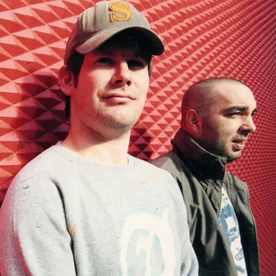 Transparent Sound - Electronic music DJ from Paris