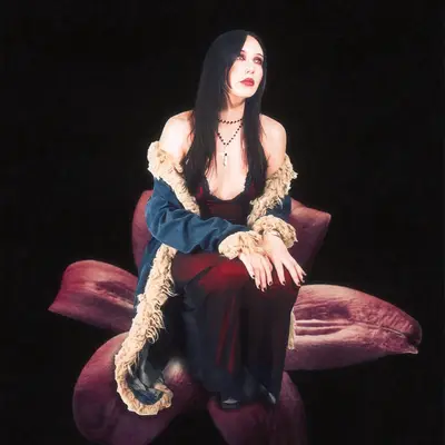 YIANNA - Electronic music DJ from New York