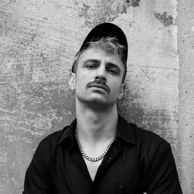 Munsinger - Electronic music DJ from London