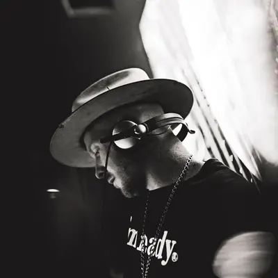 Uone - Electronic music DJ from Berlin