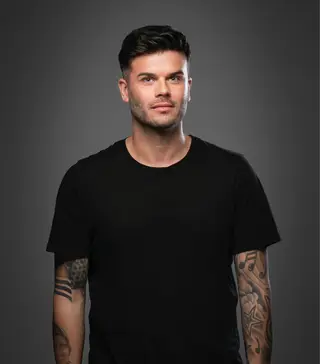 Carlos Chaparro - Electronic DJ from Miami