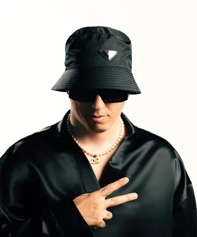 Regard - Electronic music DJ