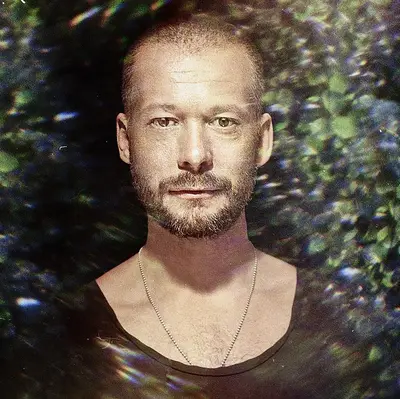 Sebastian Mullaert - Electronic music DJ from Barcelona