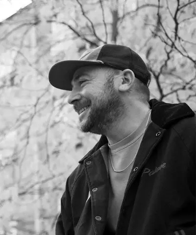 Max Sinàl - Electronic music DJ from London