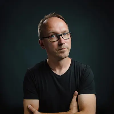 Lampé - Electronic music DJ from Berlin