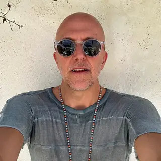 Lee Burridge - House, Techno DJ from London, UK