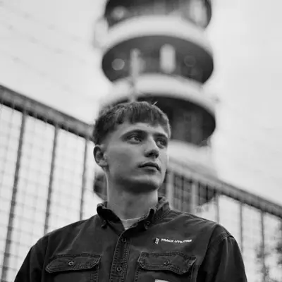 Toby Ross - Electronic music DJ from West + Wales