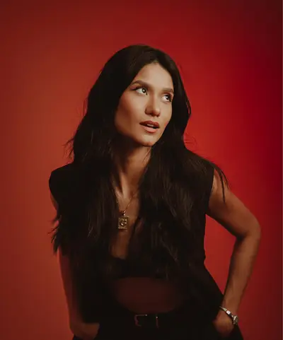 Gabi Monteiro - Electronic music DJ from Berlin