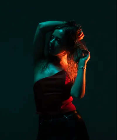 Amy Wiles - Electronic music DJ from Brussels