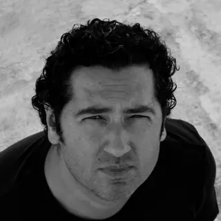 Larry Cadge - House DJ from London