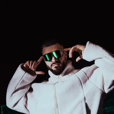 Lowerzone - Electronic music DJ from Cologne