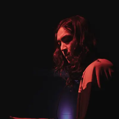 Messiahwaits - Electronic music DJ from Berlin