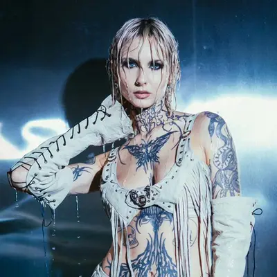 Nikolina - Techno music DJ