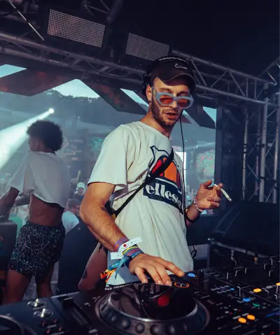 Samurai Breaks - Electronic music DJ