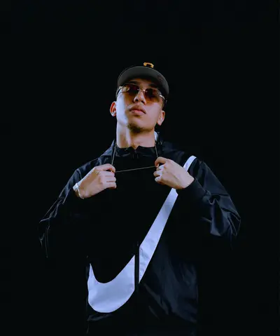 Sossa - Electronic music DJ from Ibiza