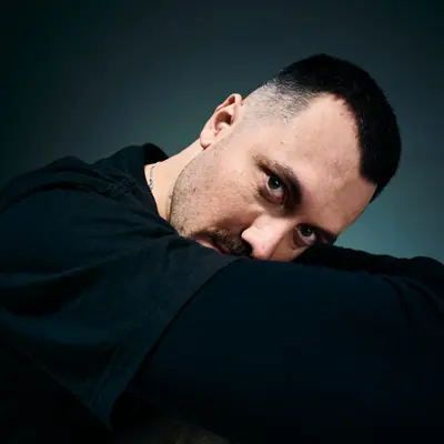 Marlon Hoffstadt - Electronic music DJ from Paris