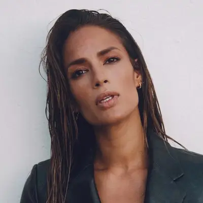 Chelina Manuhutu - House music DJ