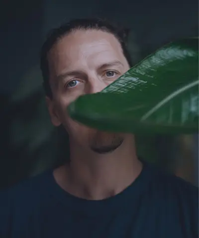 Thys - Electronic music DJ from All