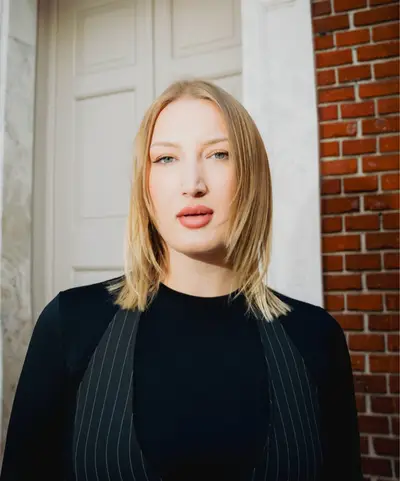 Grace Dahl - Techno music DJ