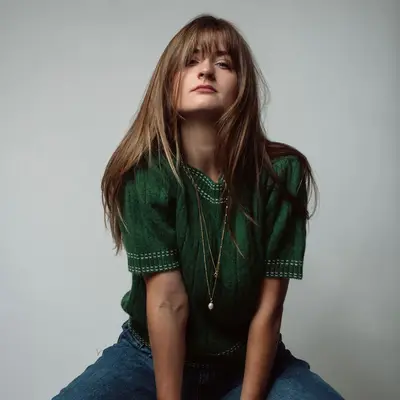 ALNA - Electronic music DJ from Paris