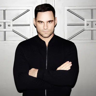 Chris Bekker - Electronic DJ