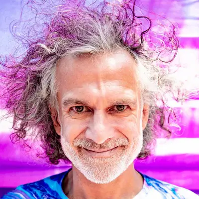 Lee Reynolds - Electronic music DJ from Los Angeles