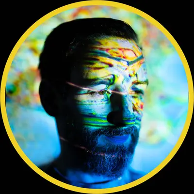 Max Cooper - Electronic music DJ from Paris