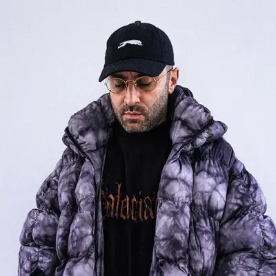 Von Bikräv - Electronic music DJ from Cape Town