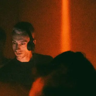 Guy From Downstairs - Electronic music DJ from Berlin