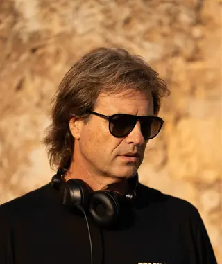 Hernan Cattaneo - House, Progressive House, Techno, Melodic Techno DJ from Buenos Aires, Argentina