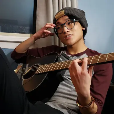 sausy - Electronic music DJ from The Hague