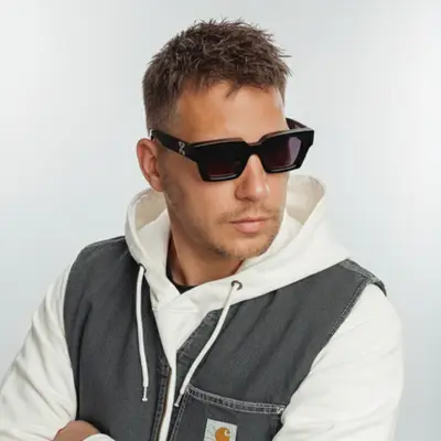 LNY TNZ - Electronic music DJ from Pattaya