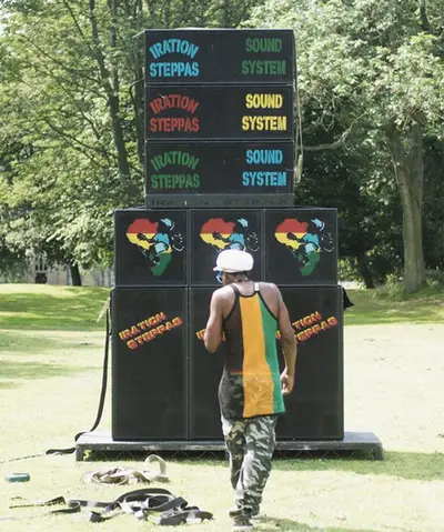 Iration Steppas - Electronic music DJ from Paris