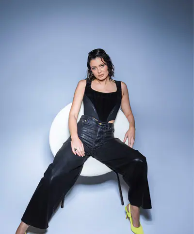 Sarah Story - Electronic music DJ from London