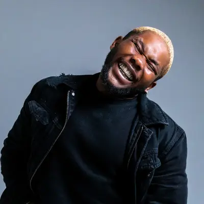 Ade Smilez - Electronic music DJ from London