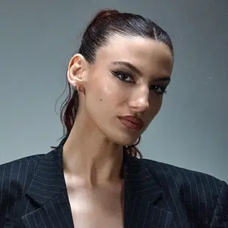 Lee Ann Roberts - Techno DJ from Miami