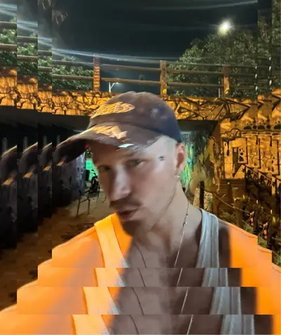 Paraçek - Techno music DJ from Berlin