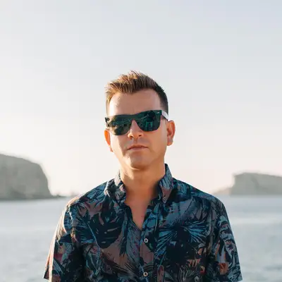 Mar-T - Electronic music DJ from Ibiza