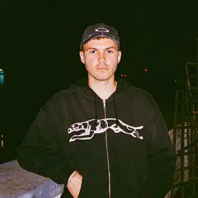 Strath - Electronic music DJ from Paris