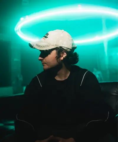 Notre Dame - Electronic music DJ from Miami