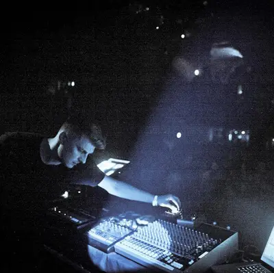Addison Groove - Breaks music DJ from London