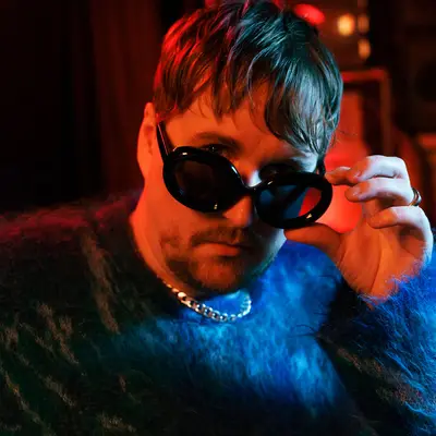 Machinedrum - Electronic music DJ from New York