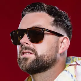 Ronnie Spiteri - Electronic music DJ from London