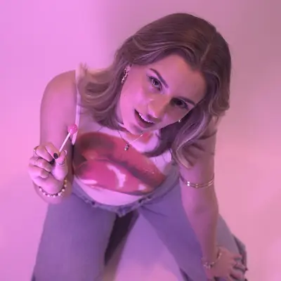 3LEEZA - Electronic music DJ from Berlin