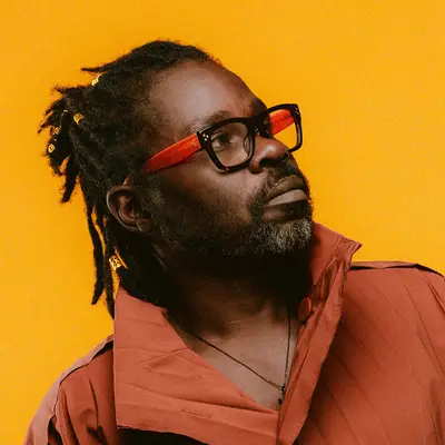 Fefe - Electronic music DJ from New York City